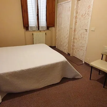 Giovanna Hotel 3*