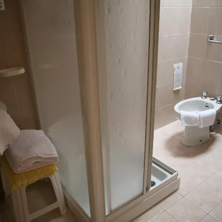 Giovanna Hotel